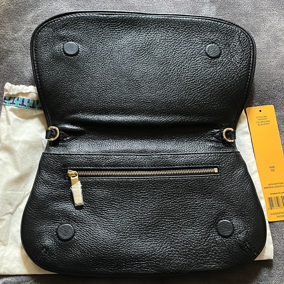 NWOT Tory Burch Amanda Logo Clutch